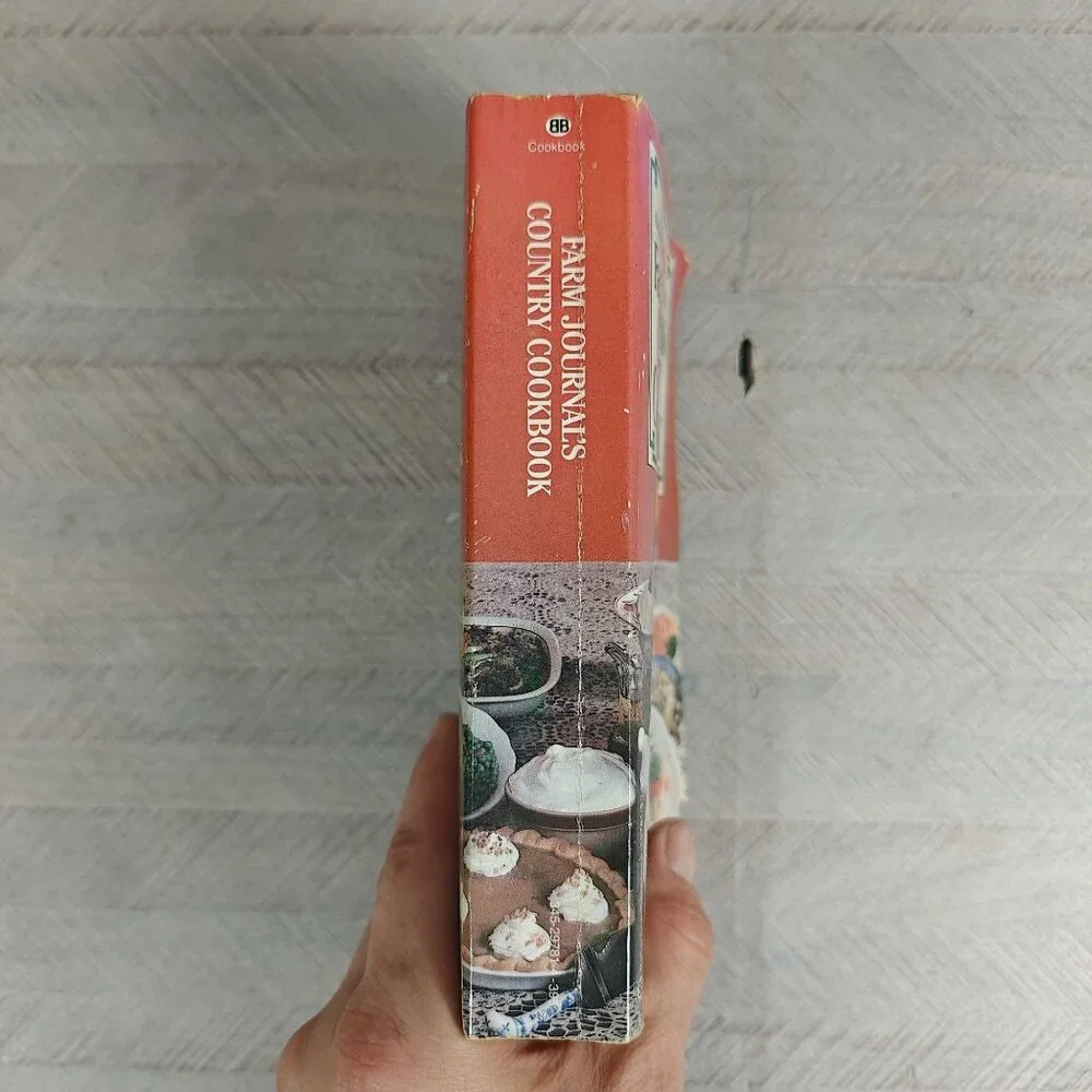 Vintage Farm Journal's Country Cookbook Revised Enlarged Edition 1981